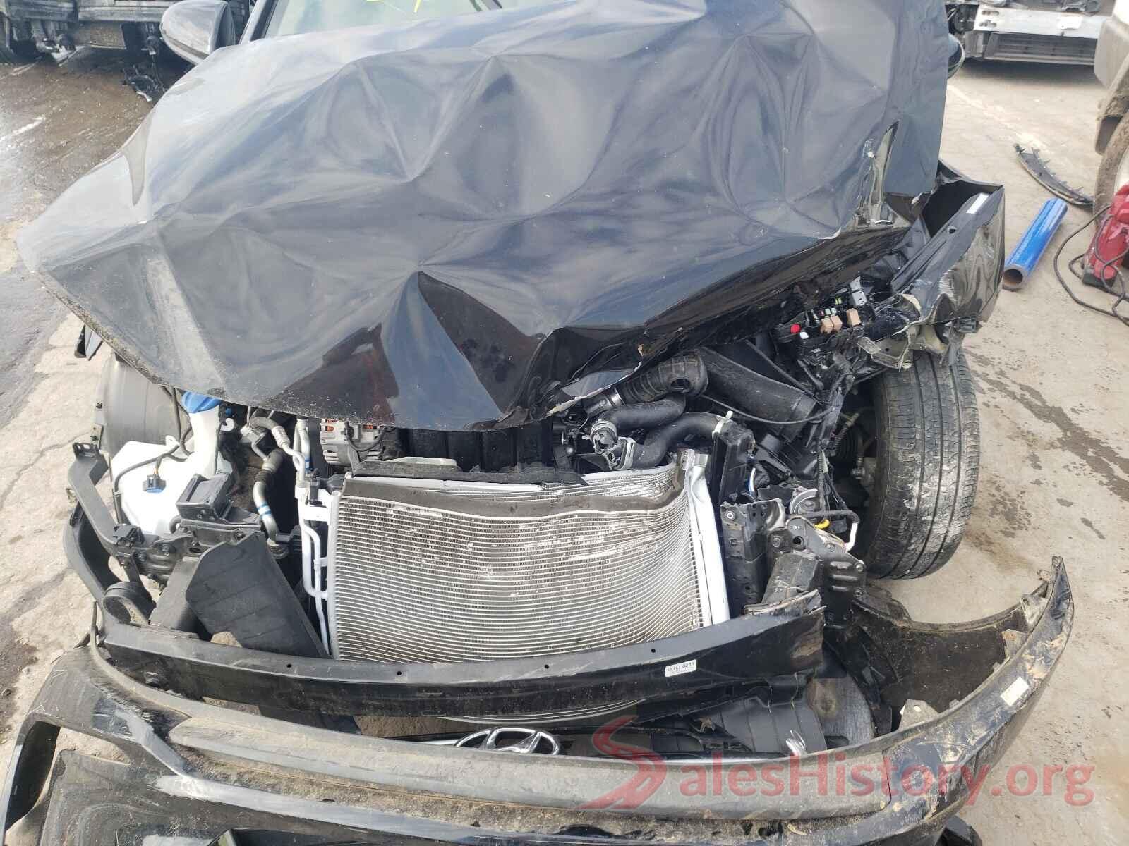 KMHD74LF8HU396702 2017 HYUNDAI ELANTRA