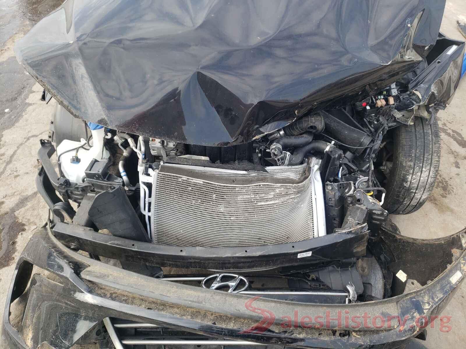 KMHD74LF8HU396702 2017 HYUNDAI ELANTRA