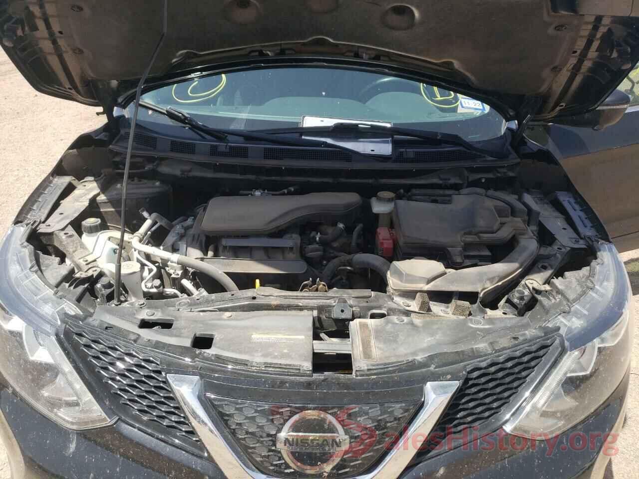 JN1BJ1CP6JW165024 2018 NISSAN ROGUE