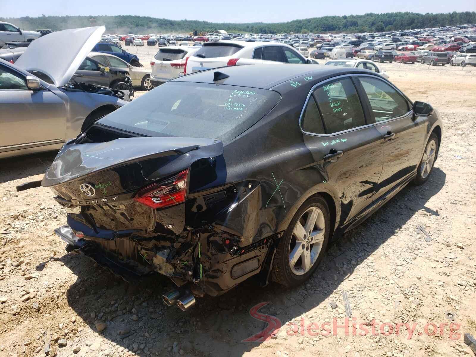 4T1G11AK3MU512282 2021 TOYOTA CAMRY