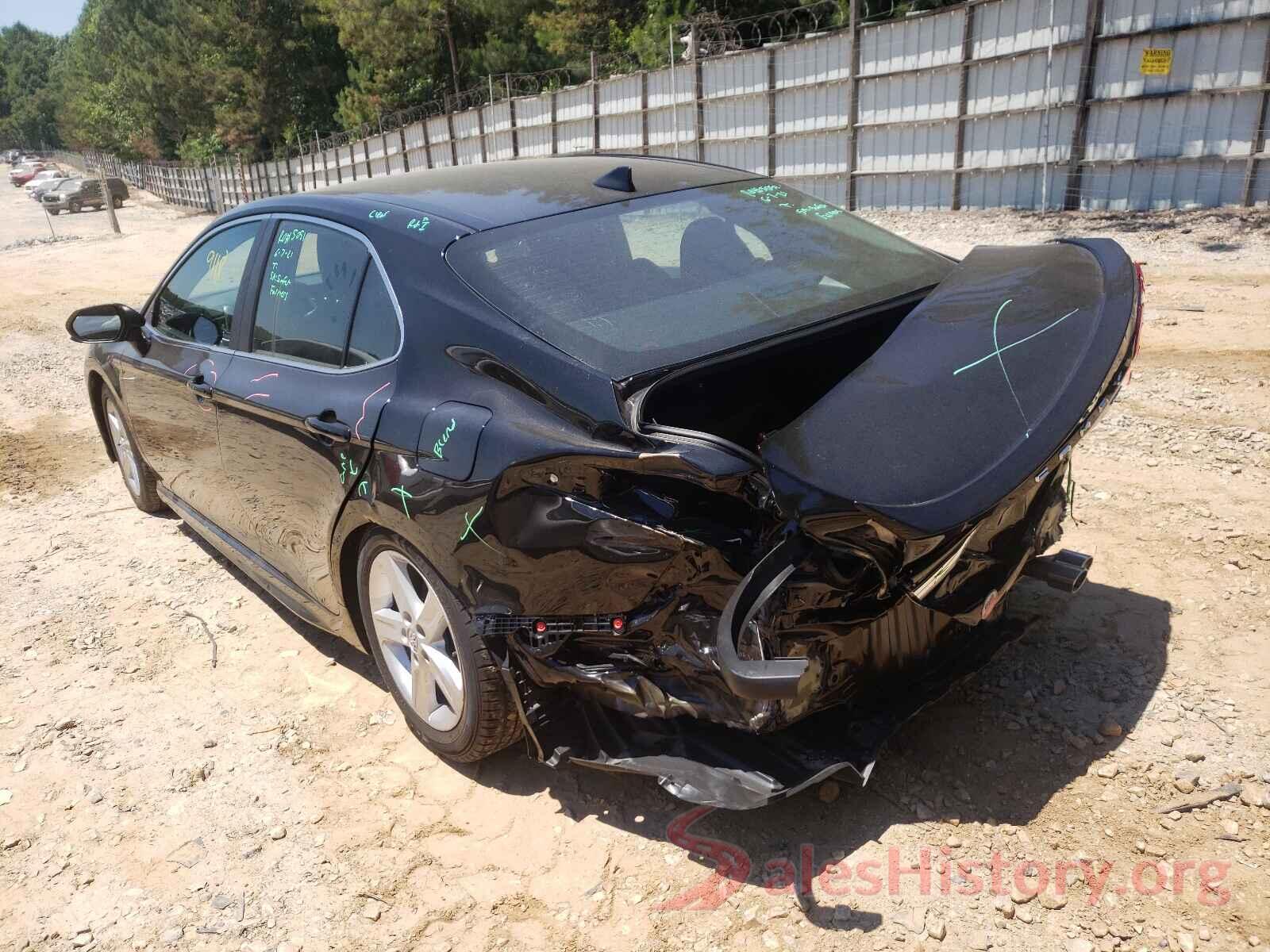 4T1G11AK3MU512282 2021 TOYOTA CAMRY