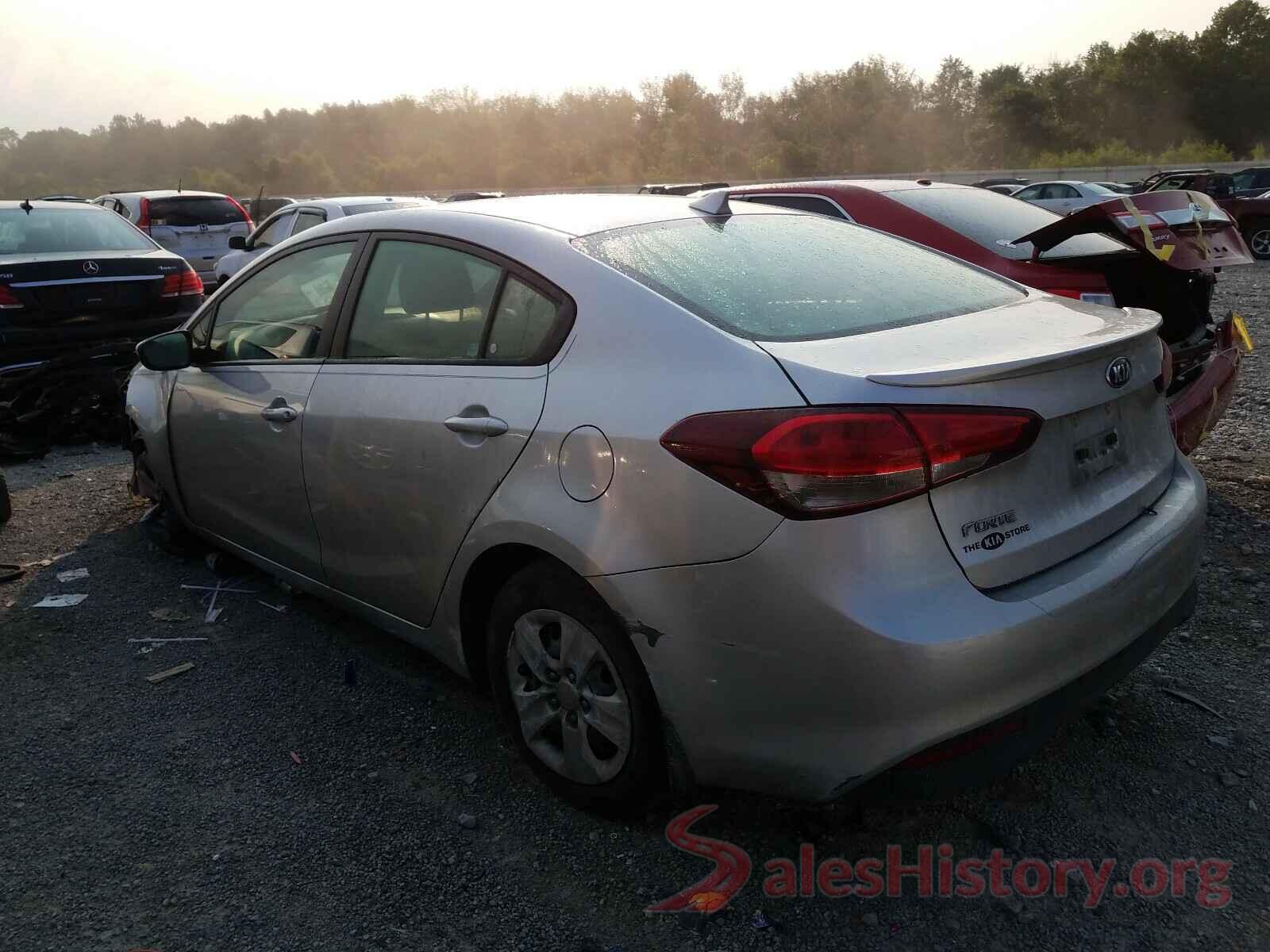 3KPFK4A7XHE044193 2017 KIA FORTE