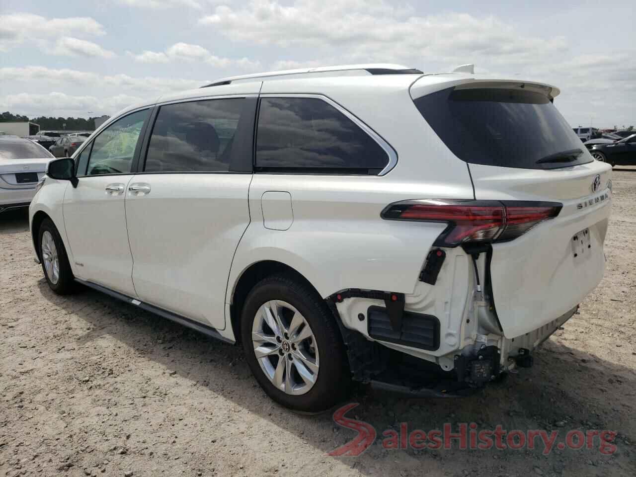 5TDZRKEC9MS018494 2021 TOYOTA SIENNA