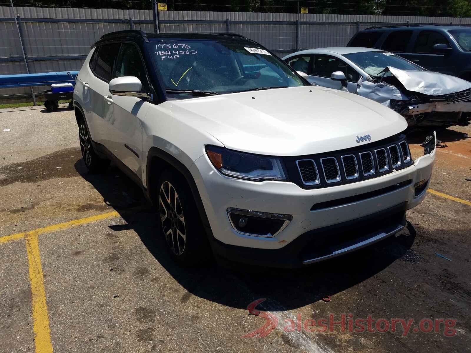 3C4NJCCB2JT193676 2018 JEEP COMPASS