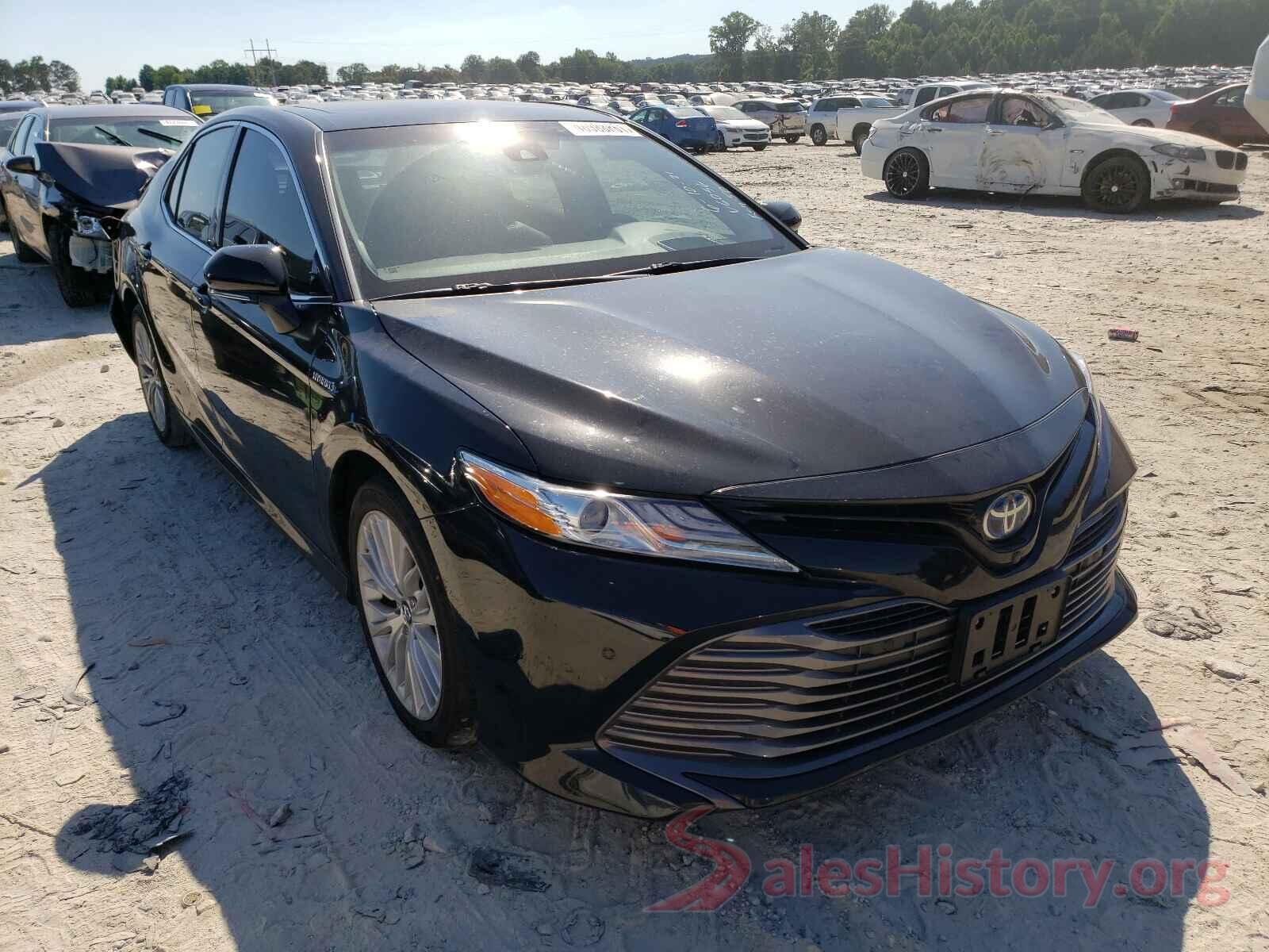 4T1B21HK7JU506056 2018 TOYOTA CAMRY