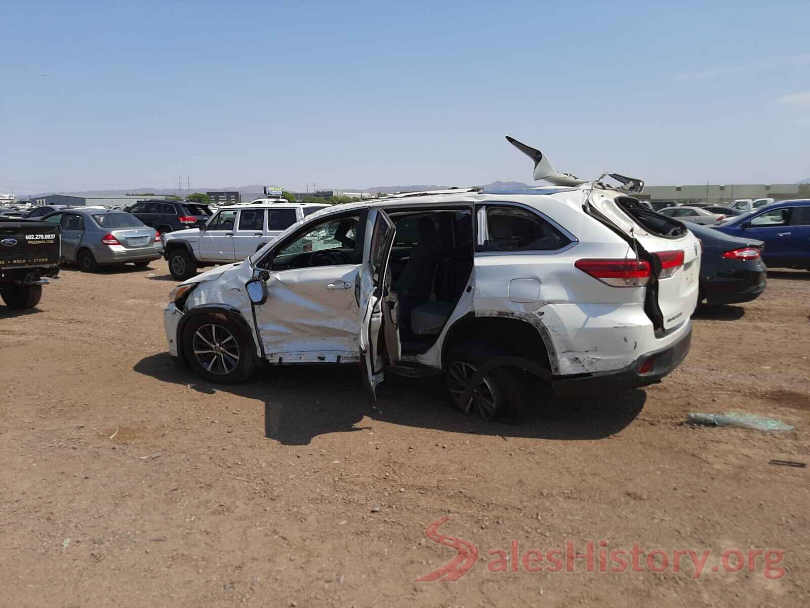 5TDKZRFH1JS540584 2018 TOYOTA HIGHLANDER