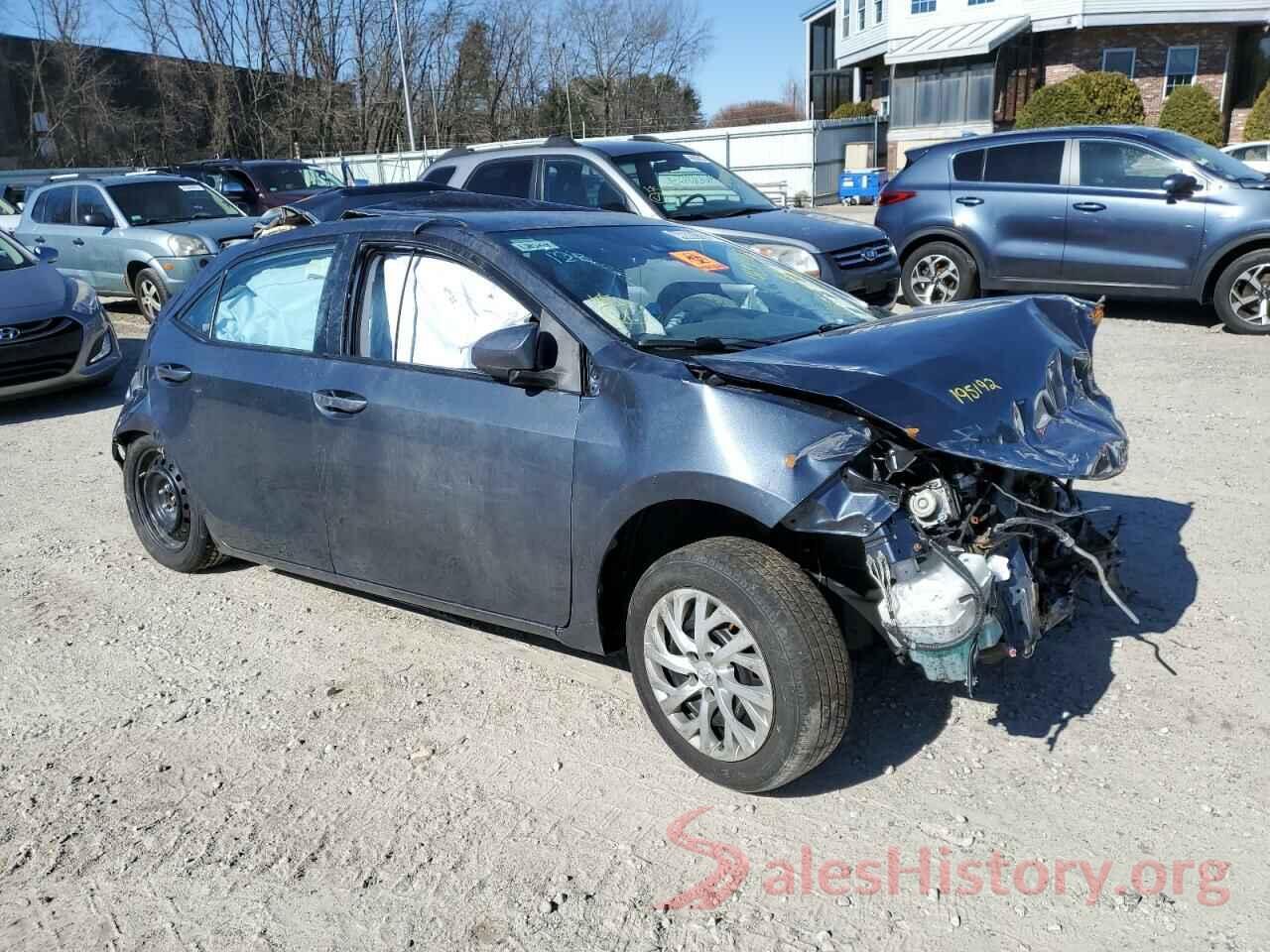 2T1BURHE3JC105463 2018 TOYOTA COROLLA