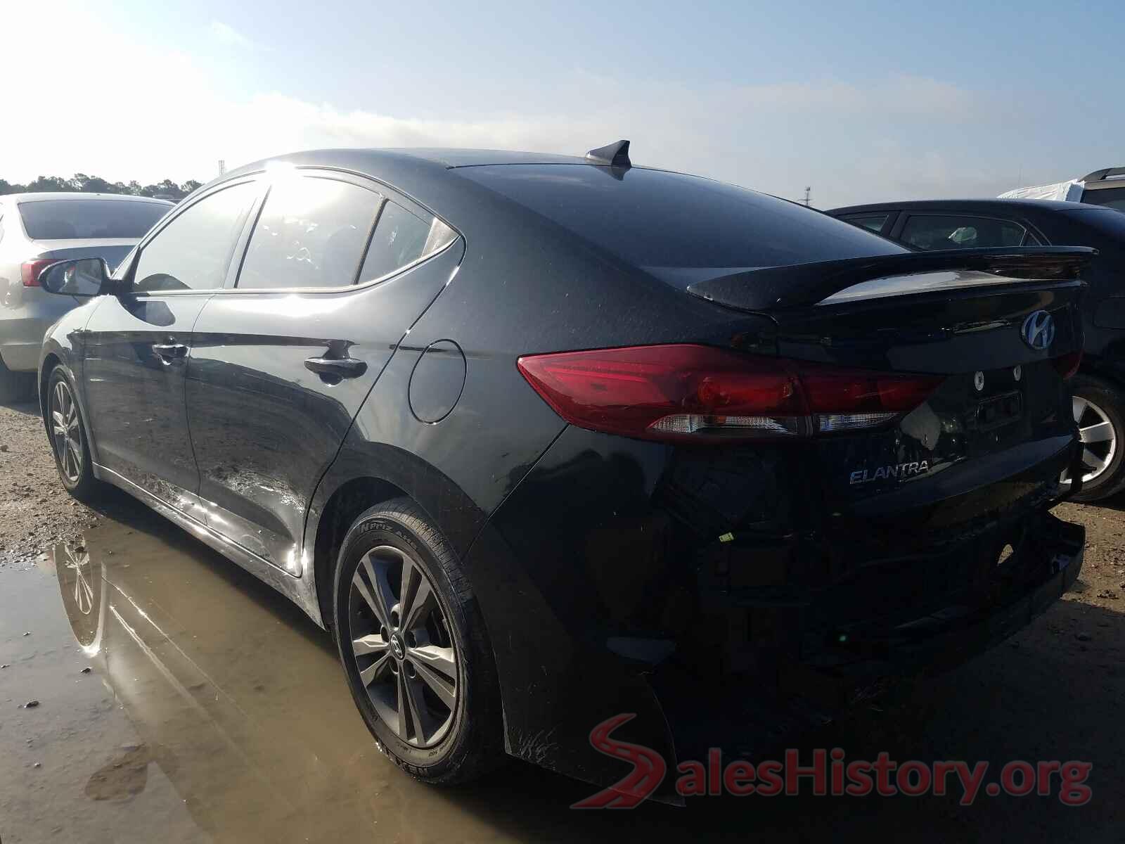 5NPD84LF8JH274679 2018 HYUNDAI ELANTRA