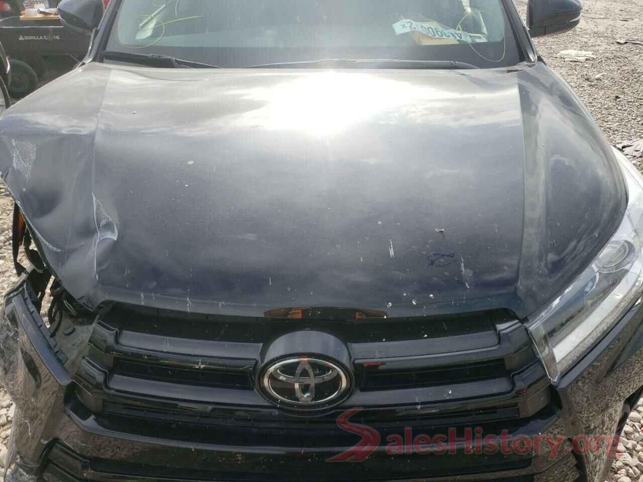 5TDJZRFH5JS898153 2018 TOYOTA HIGHLANDER