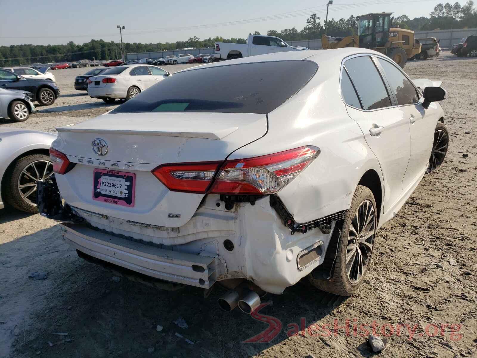 JTNB11HK8J3019330 2018 TOYOTA CAMRY