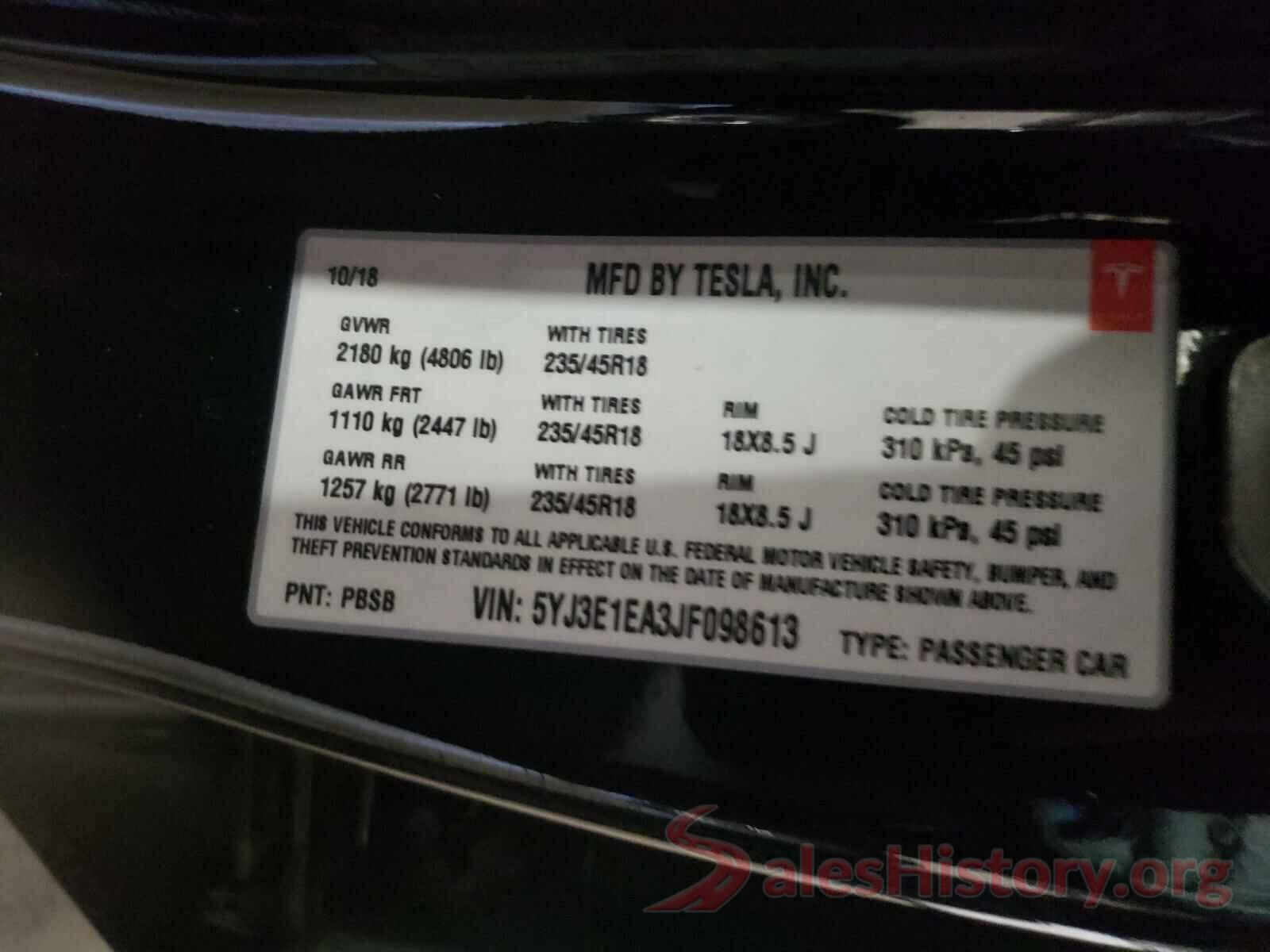 5YJ3E1EA3JF098613 2018 TESLA MODEL 3