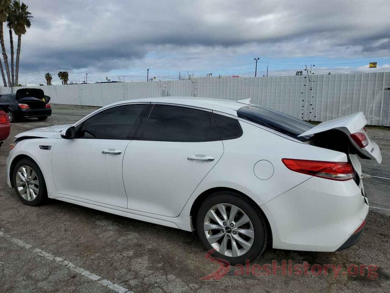 5XXGU4L30HG156873 2017 KIA OPTIMA