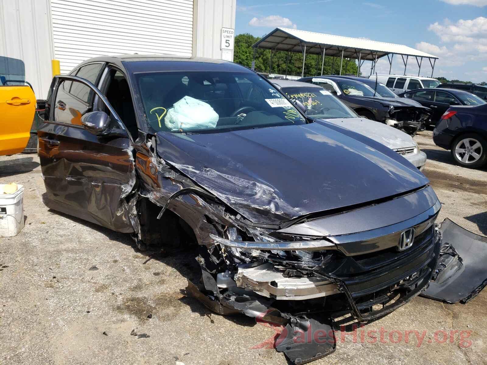 1HGCV1F39JA136324 2018 HONDA ACCORD