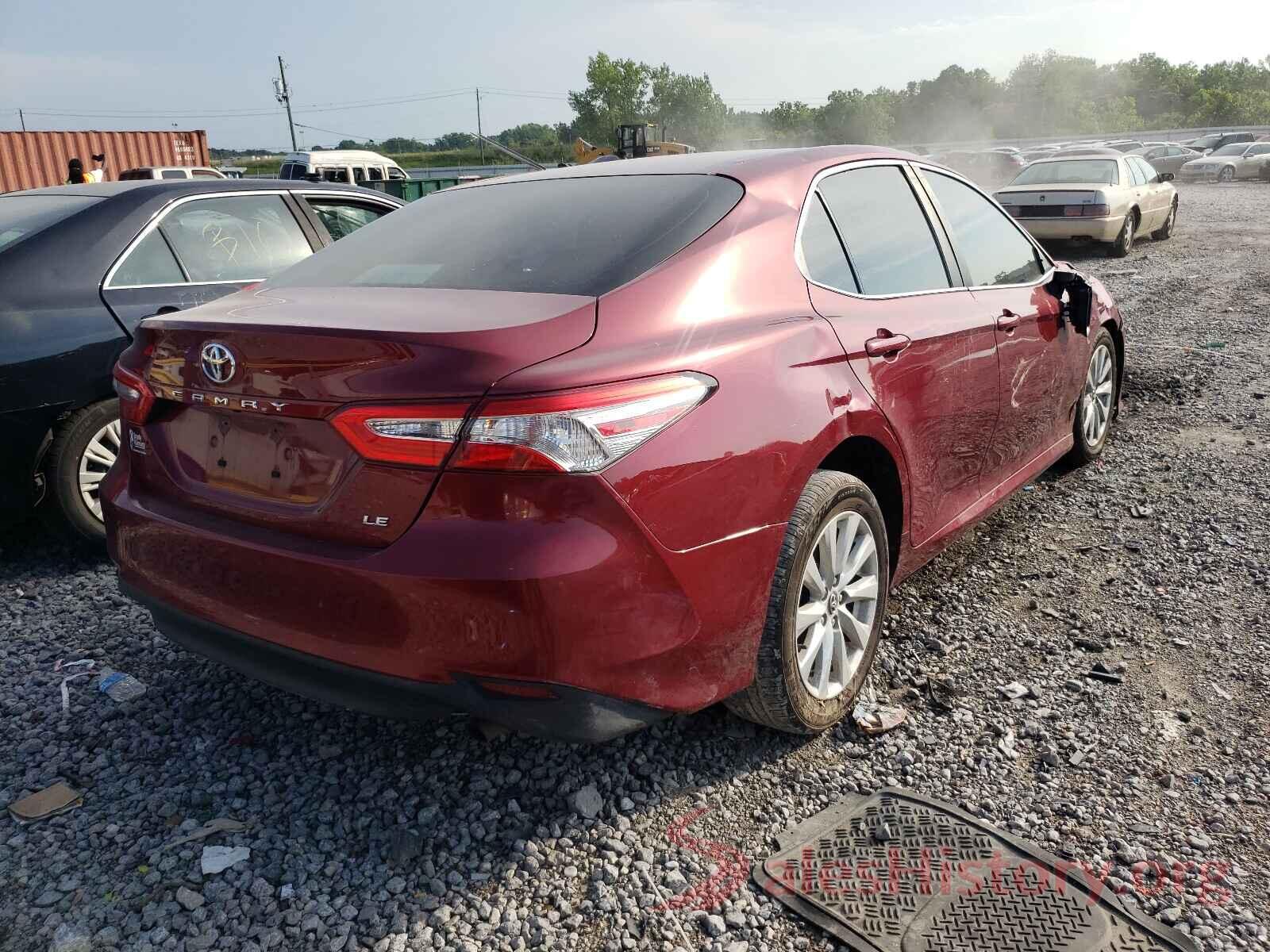 4T1B11HK3JU566824 2018 TOYOTA CAMRY