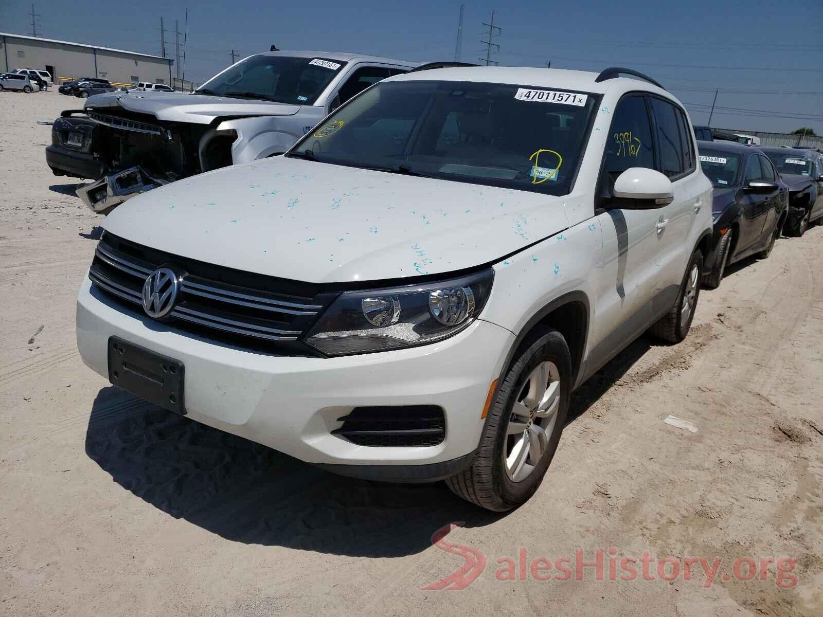 WVGAV7AX8HK024925 2017 VOLKSWAGEN TIGUAN