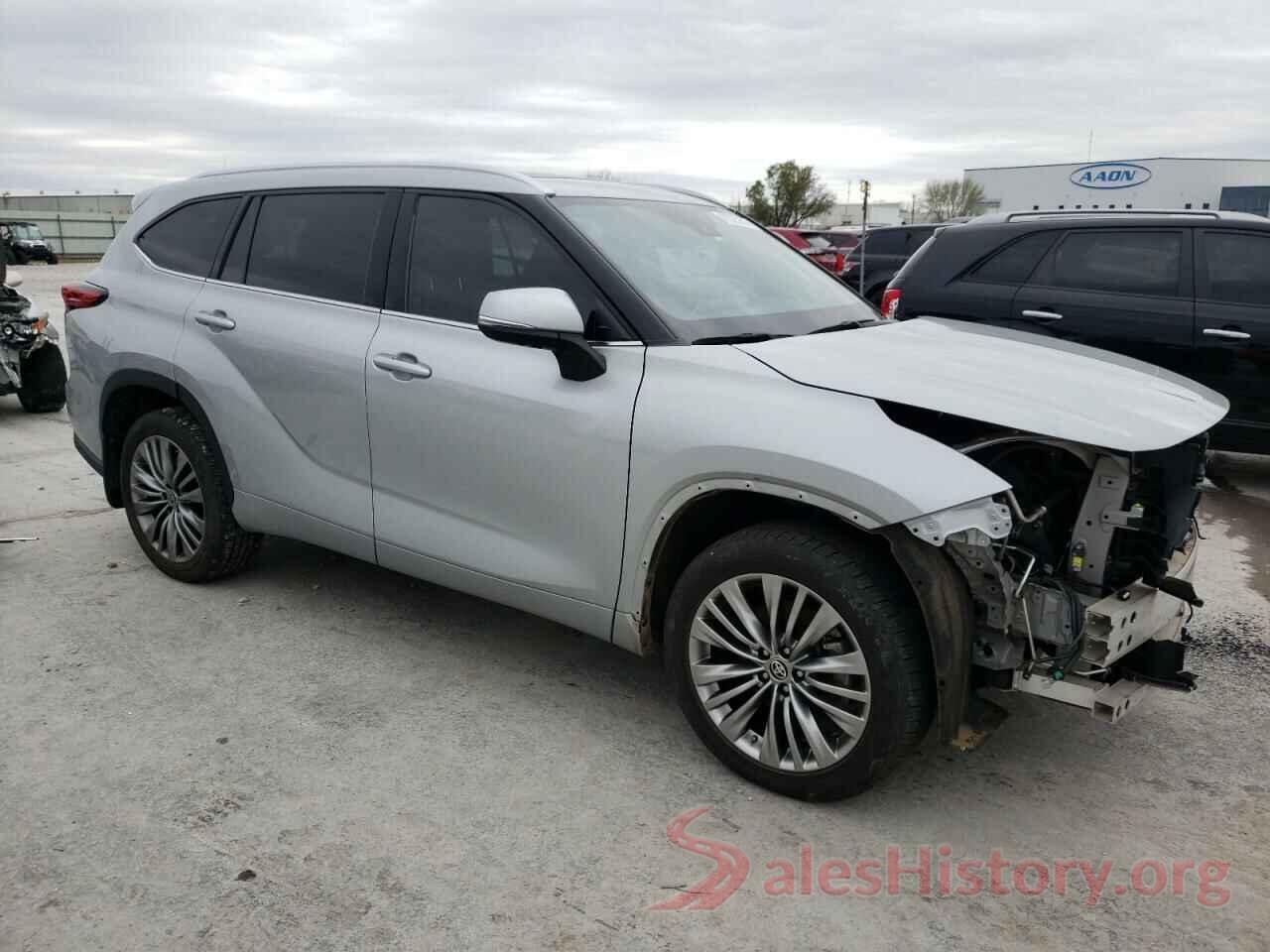 5TDFZRBH2LS041903 2020 TOYOTA HIGHLANDER