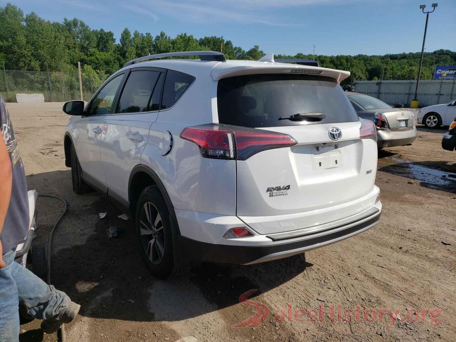 JTMWFREV0JD128492 2018 TOYOTA RAV4