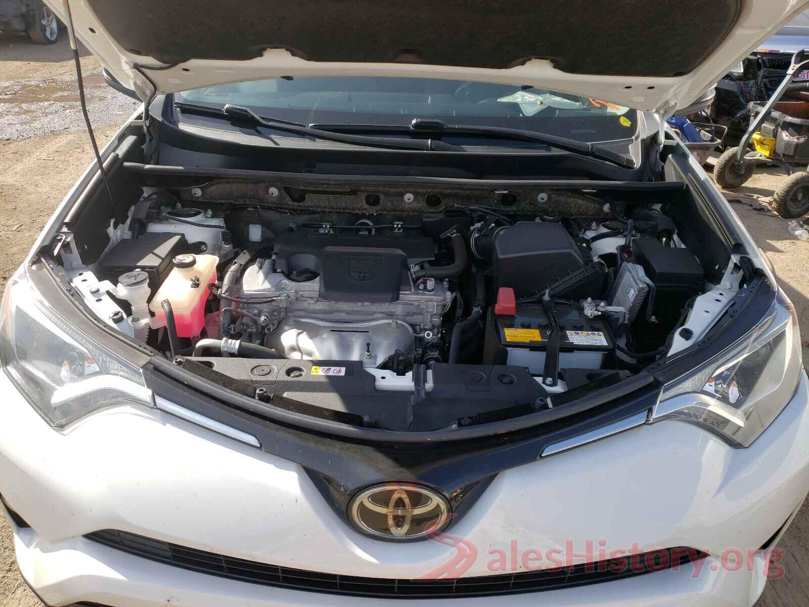 JTMWFREV0JD128492 2018 TOYOTA RAV4