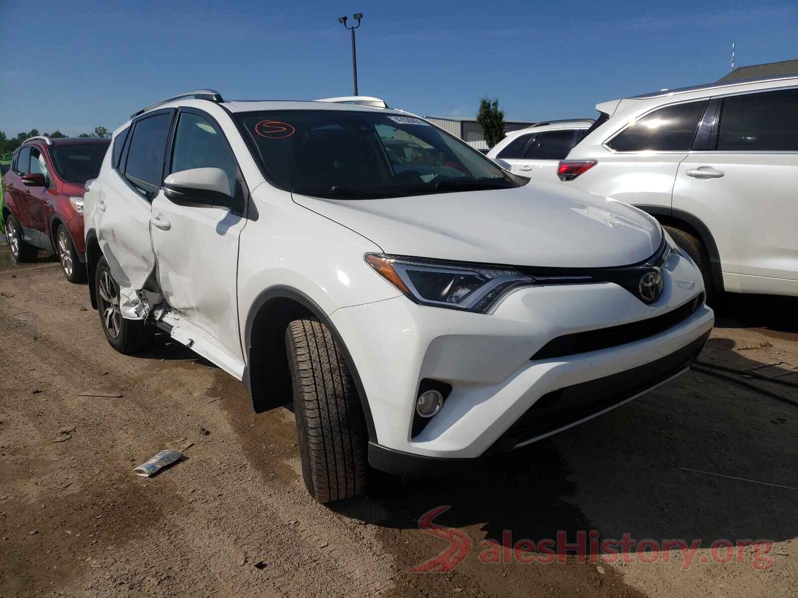 JTMWFREV0JD128492 2018 TOYOTA RAV4