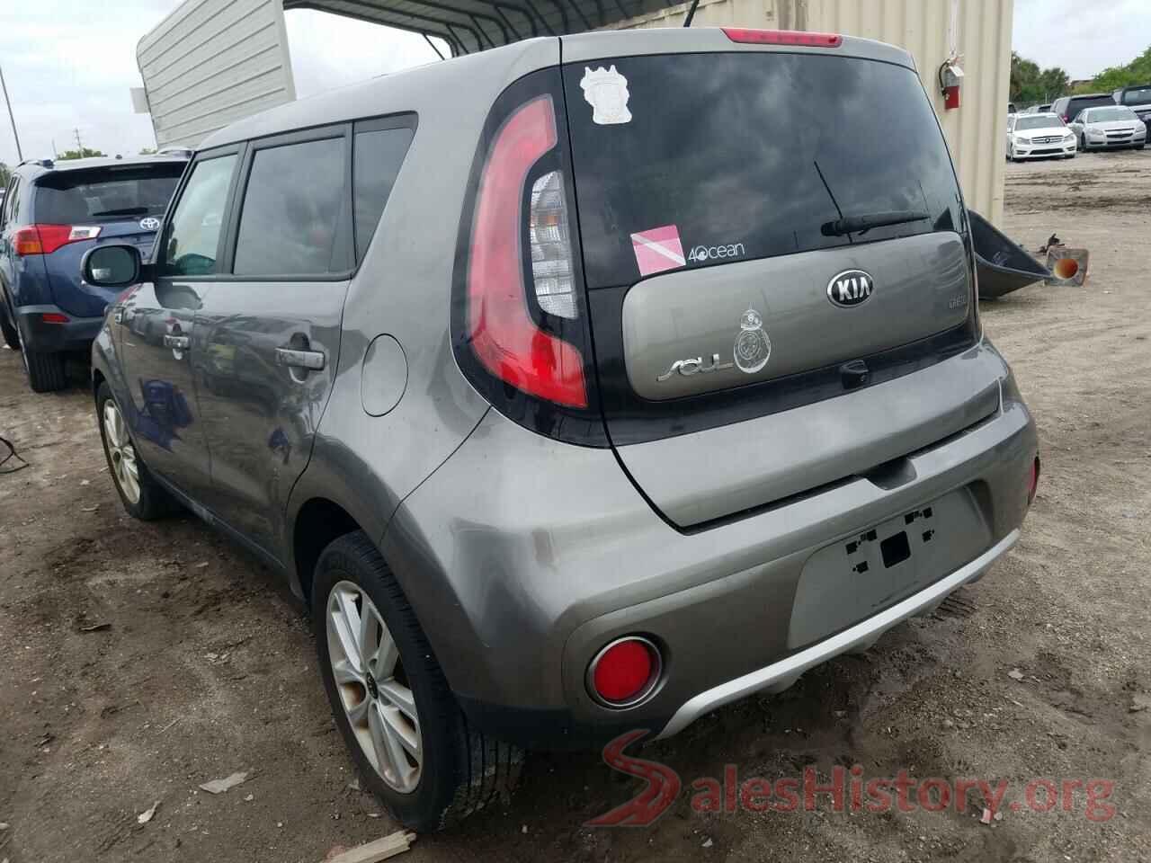 KNDJP3A50J7569418 2018 KIA SOUL