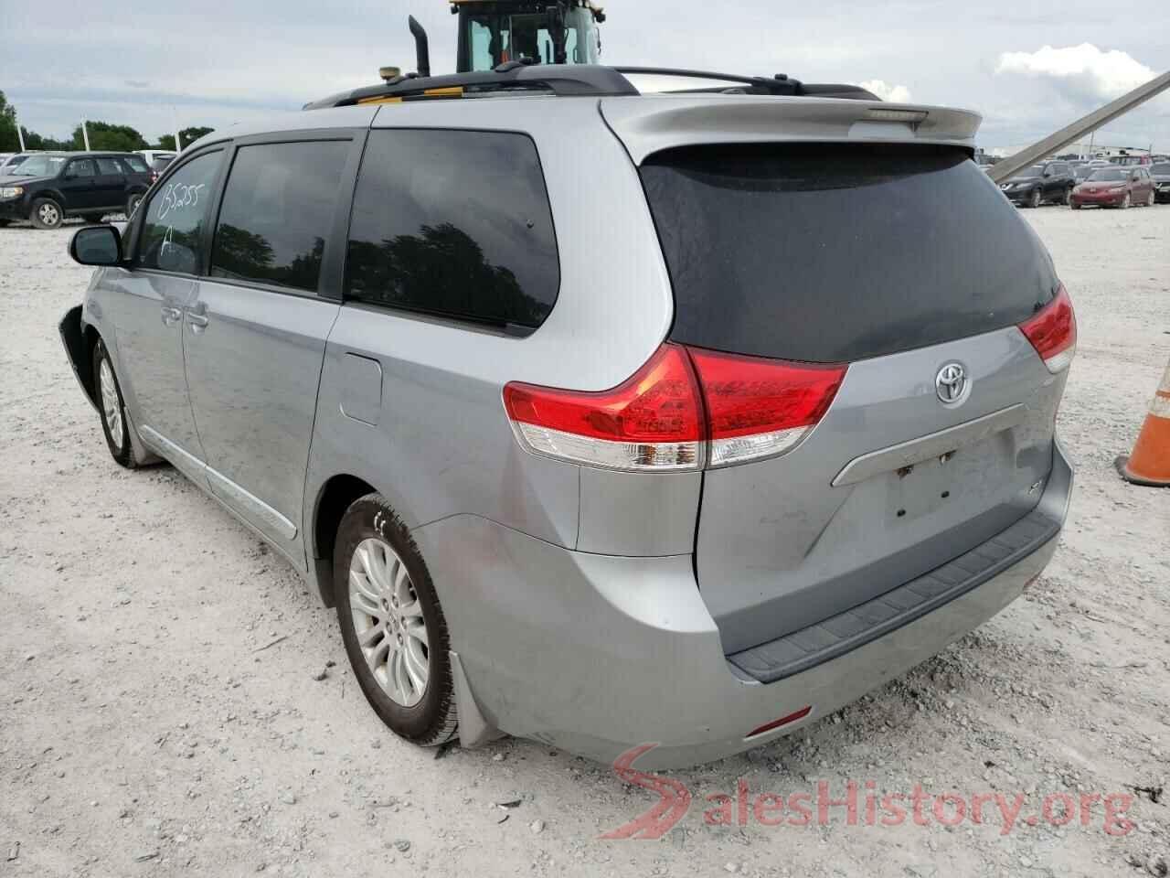 5TDYK3DC2DS374275 2013 TOYOTA SIENNA