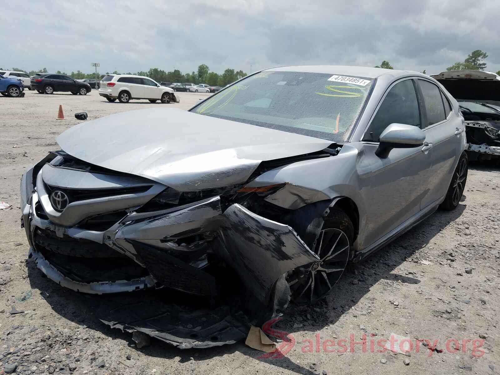 4T1G11AK2MU410441 2021 TOYOTA CAMRY