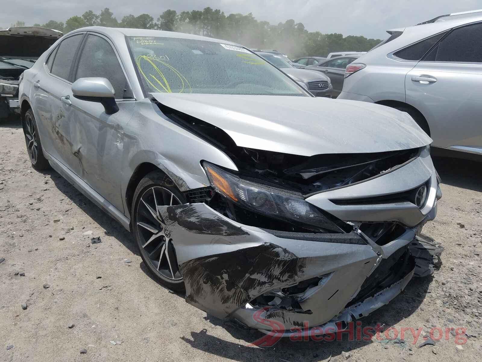 4T1G11AK2MU410441 2021 TOYOTA CAMRY