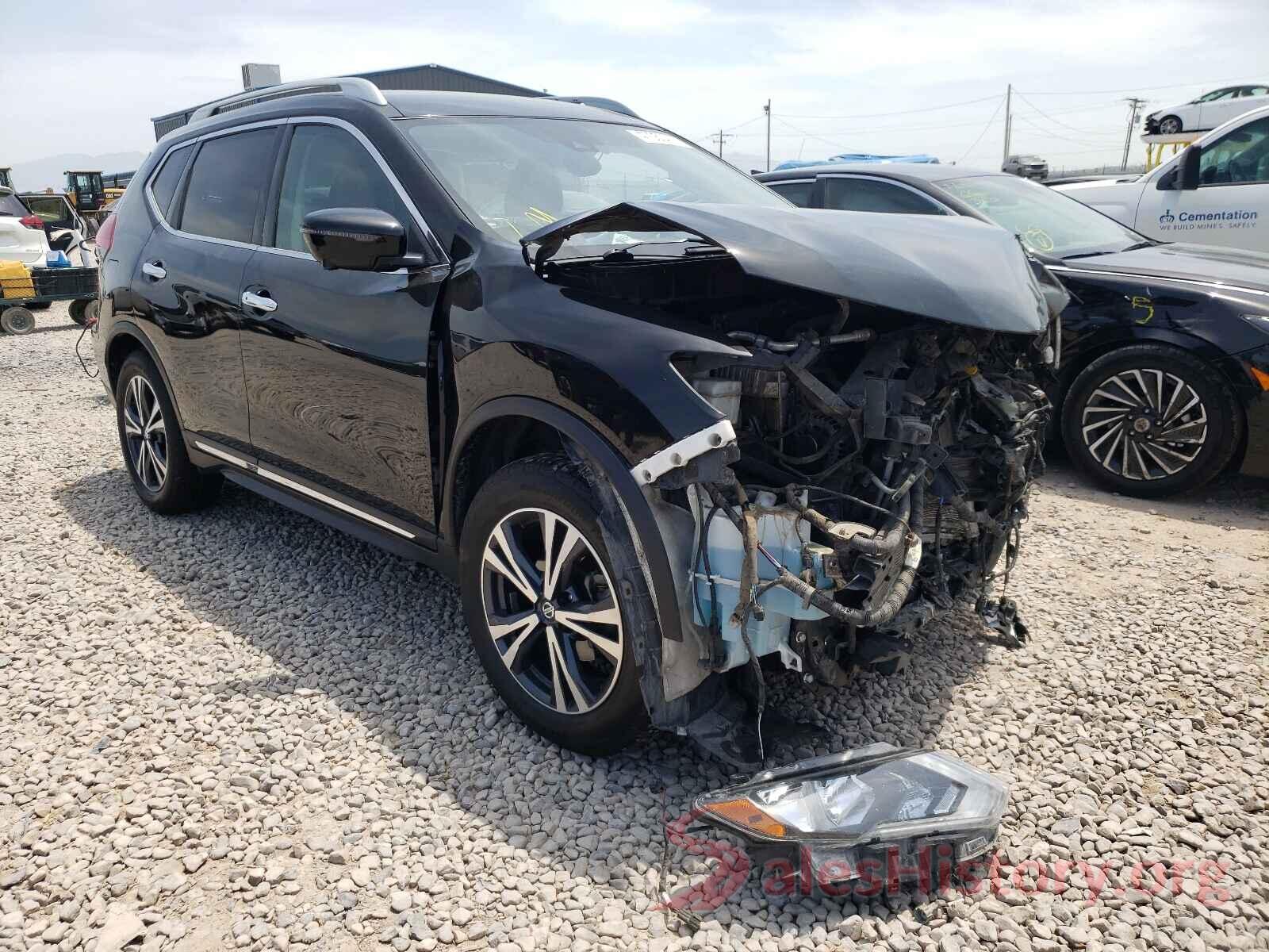 5N1AT2MV7JC787957 2018 NISSAN ROGUE