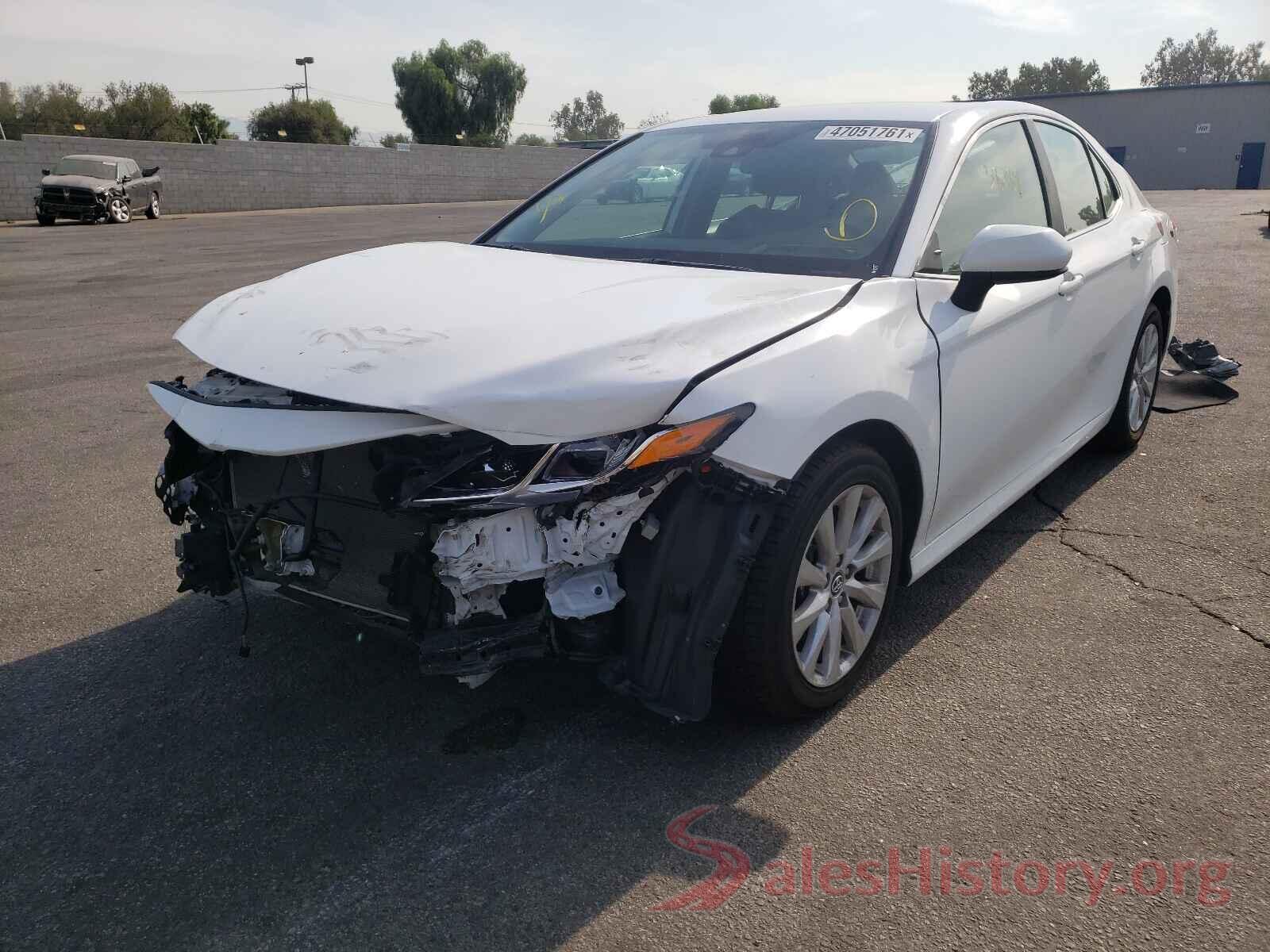 4T1B11HK0KU784754 2019 TOYOTA CAMRY