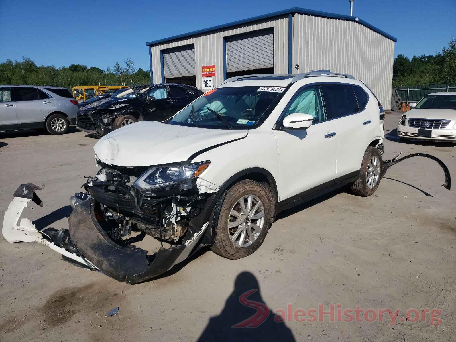 5N1AT2MV6HC888174 2017 NISSAN ROGUE