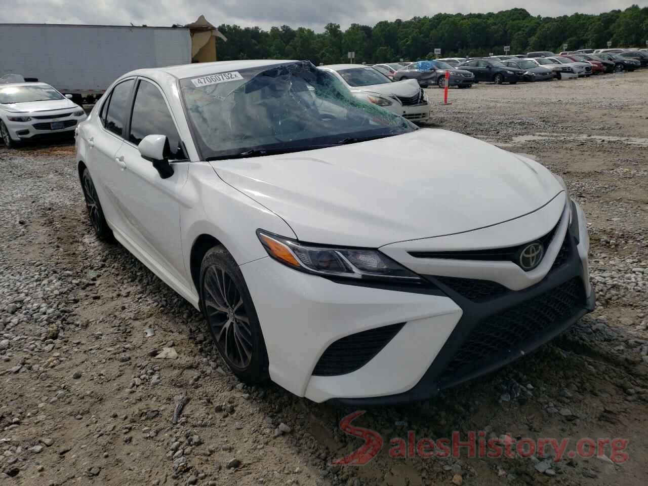 4T1B11HKXJU089860 2018 TOYOTA CAMRY