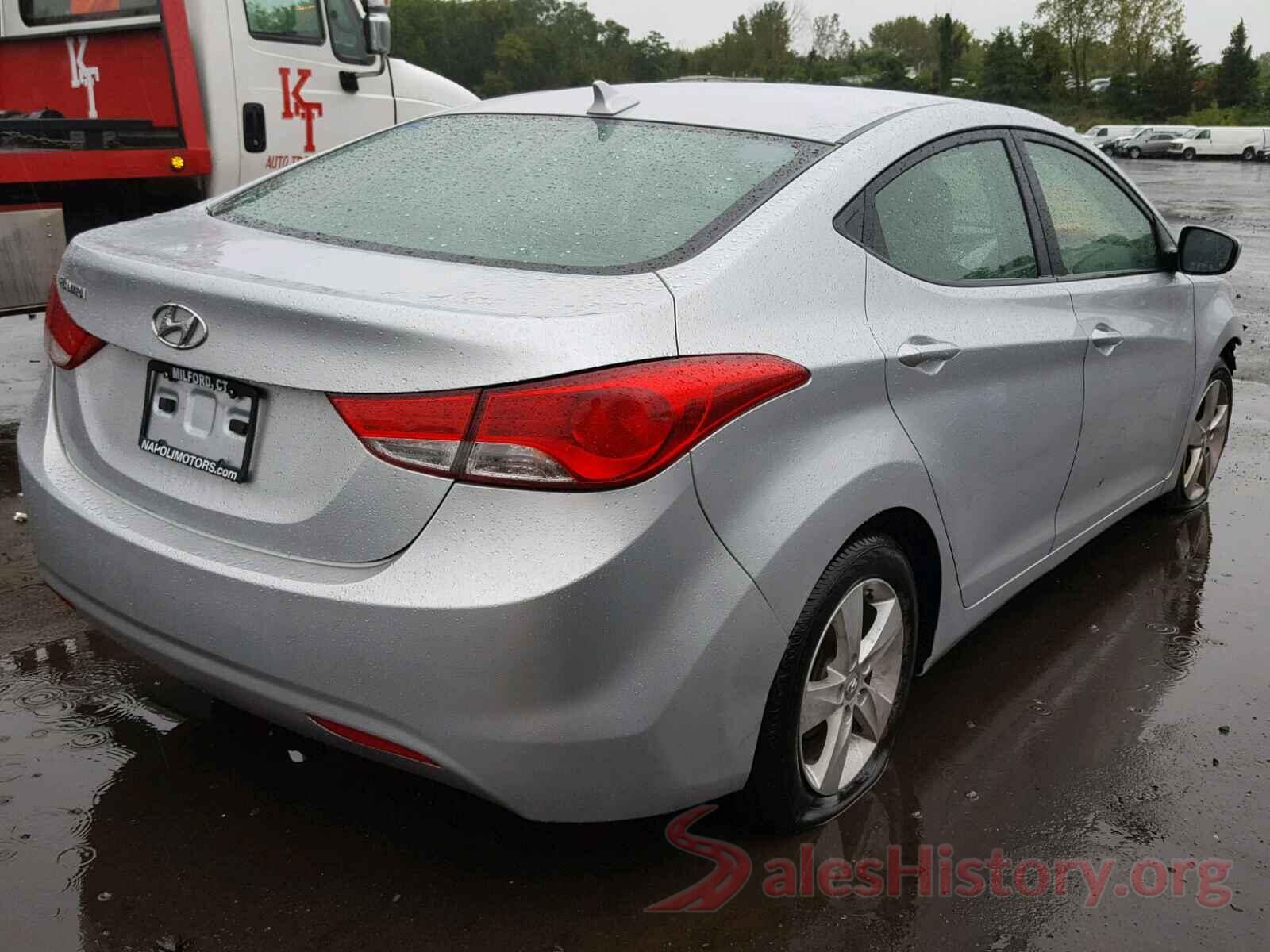 5NPDH4AE8DH271974 2013 HYUNDAI ELANTRA