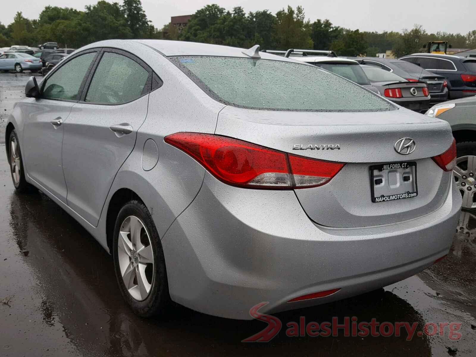 5NPDH4AE8DH271974 2013 HYUNDAI ELANTRA