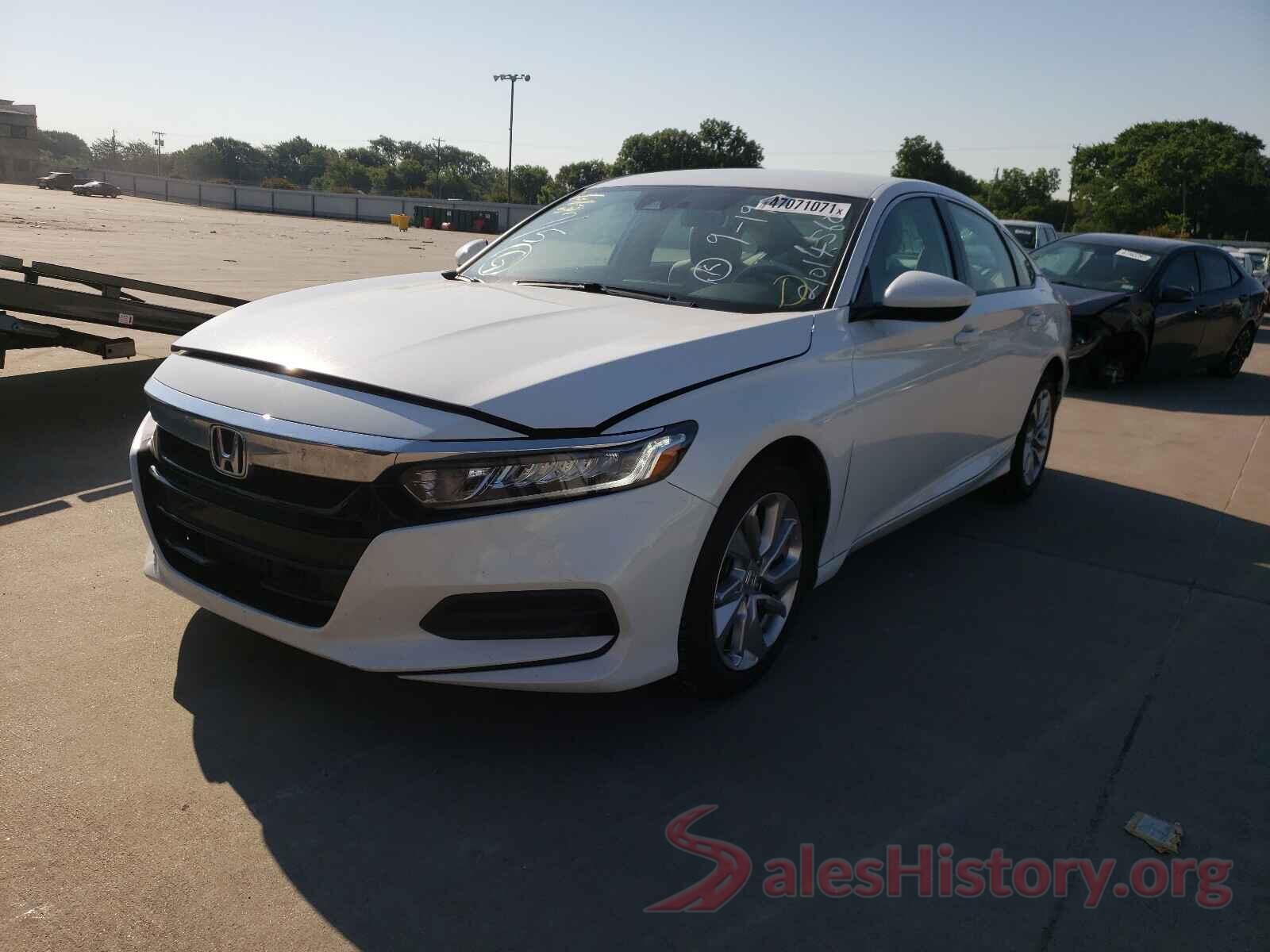 1HGCV1F10JA205397 2018 HONDA ACCORD