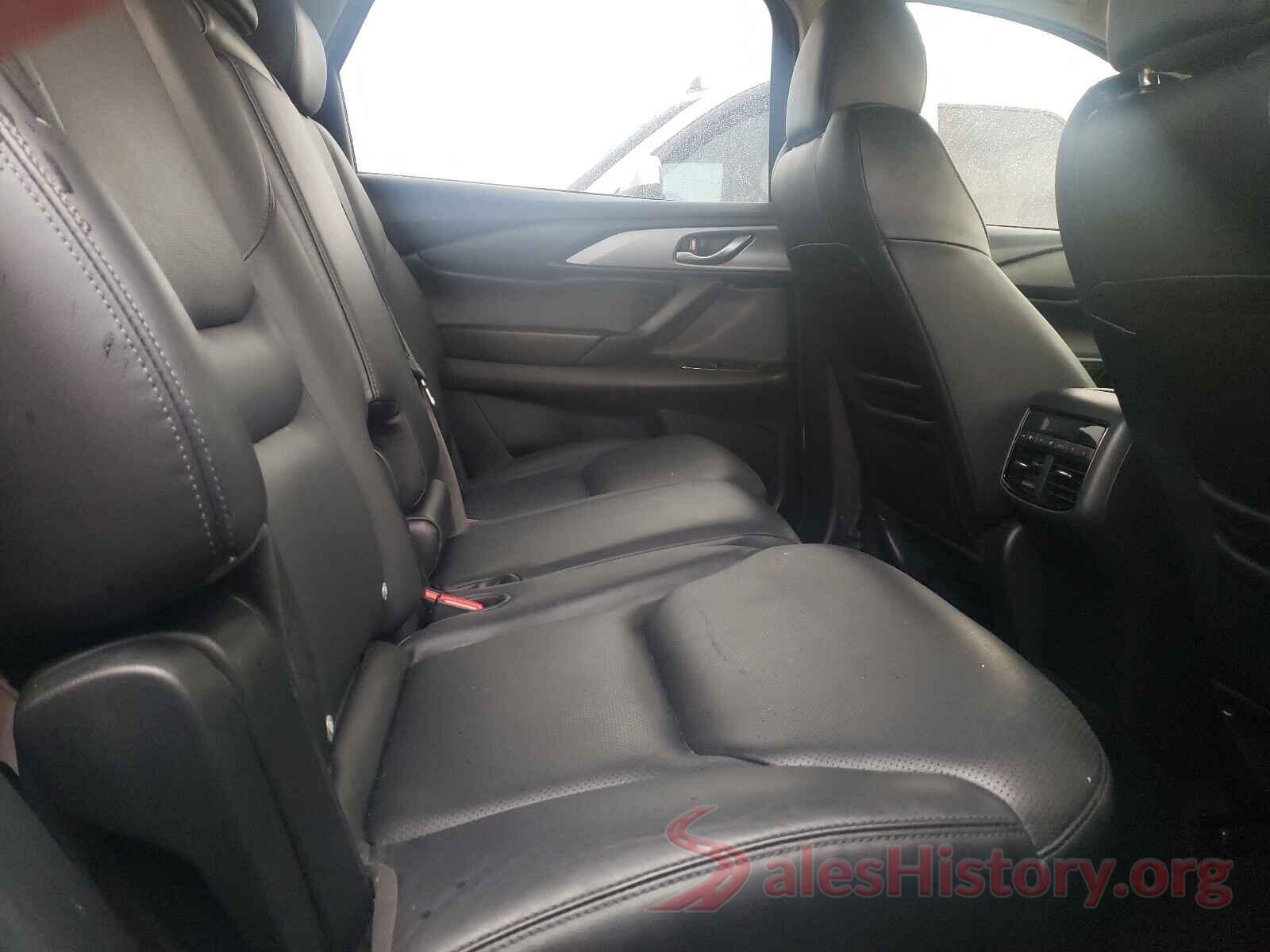 JM3TCBCY2J0223411 2018 MAZDA CX-9