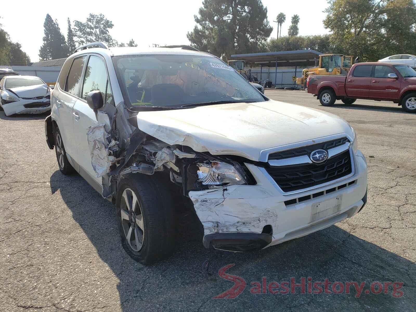 JF2SJABC2JH521437 2018 SUBARU FORESTER