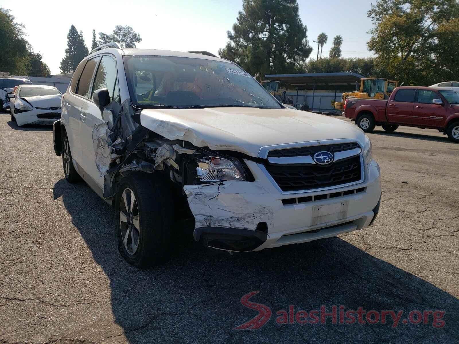 JF2SJABC2JH521437 2018 SUBARU FORESTER