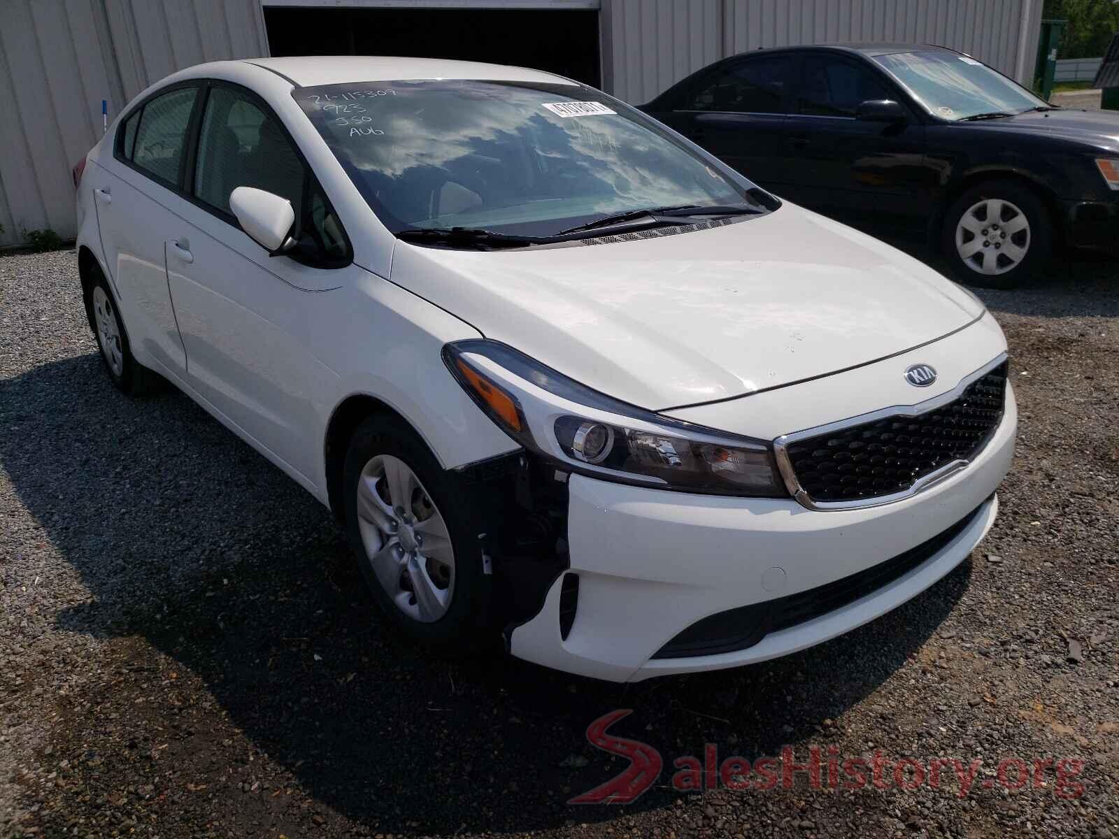 3KPFK4A76JE235843 2018 KIA FORTE