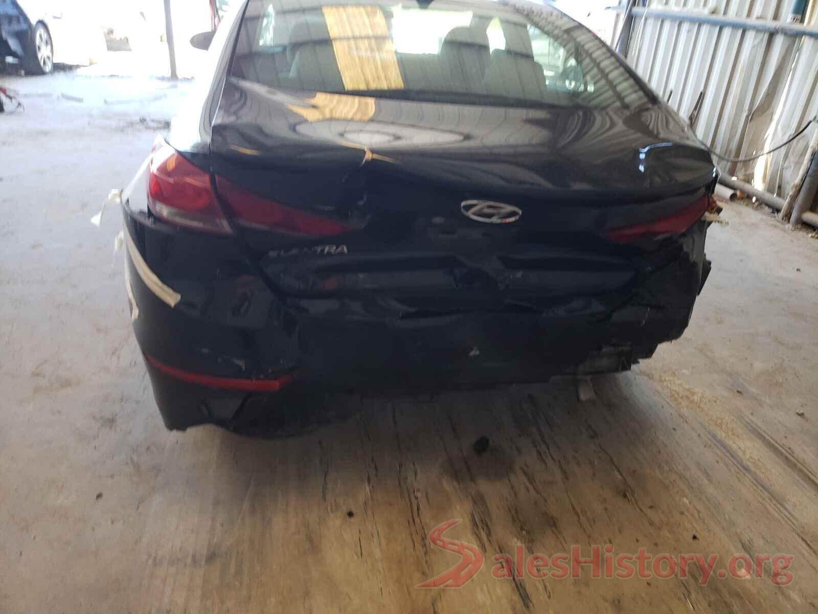 5NPD84LF8HH010761 2017 HYUNDAI ELANTRA