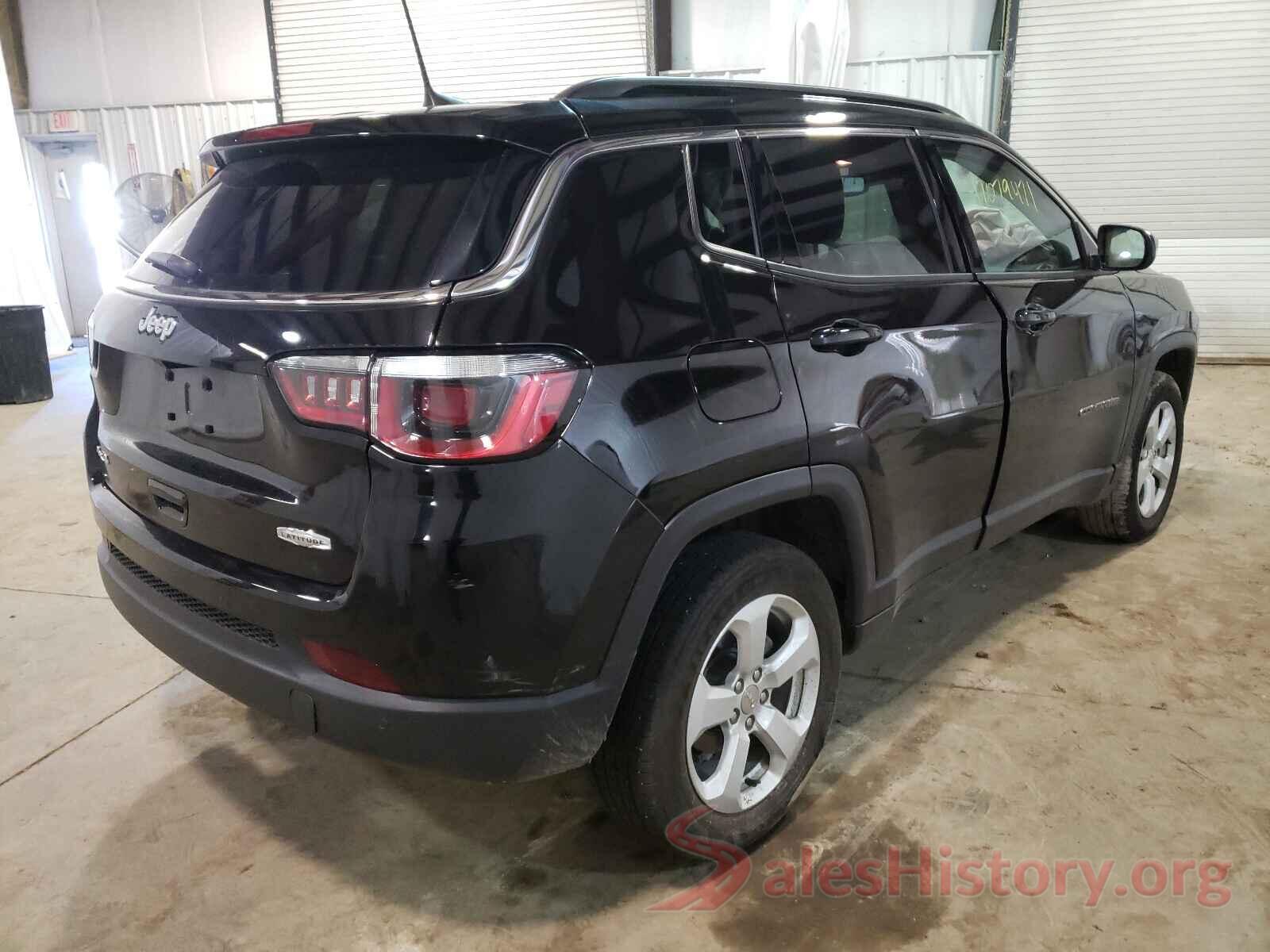 3C4NJDBB8JT345306 2018 JEEP COMPASS