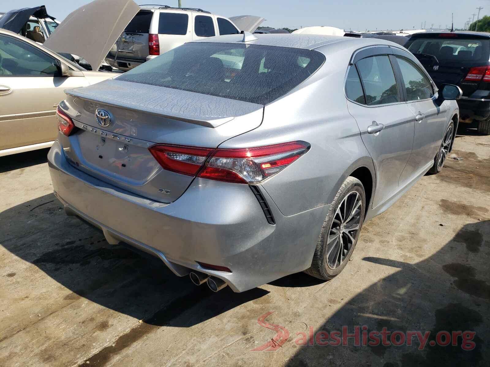 4T1B11HK7JU057125 2018 TOYOTA CAMRY