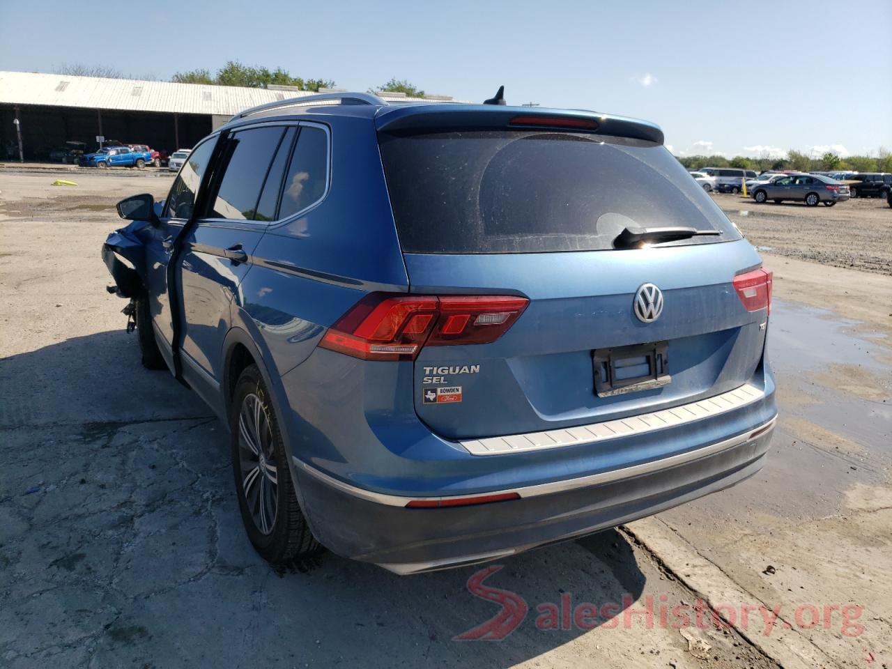 3VV3B7AXXJM035821 2018 VOLKSWAGEN TIGUAN