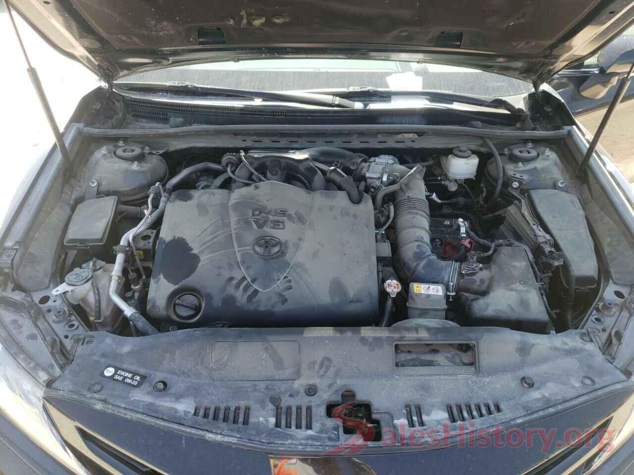 4T1BZ1HK4JU019571 2018 TOYOTA CAMRY