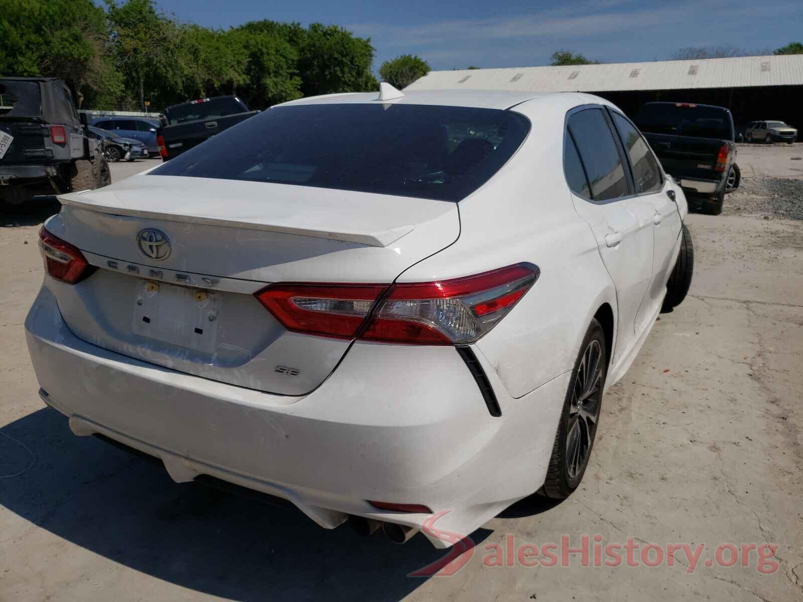 4T1B11HK0KU852437 2019 TOYOTA CAMRY