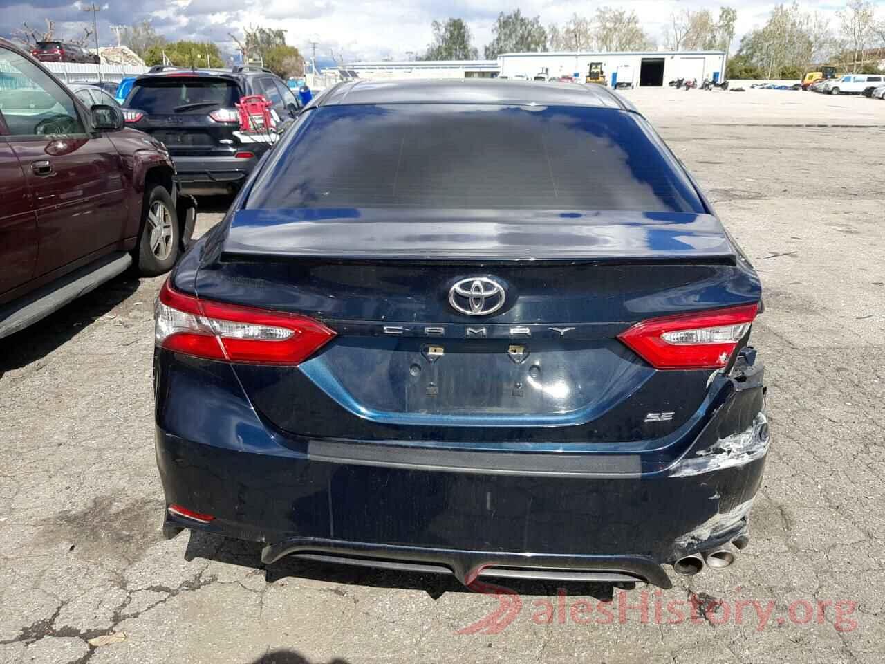 JTNB11HK2J3049150 2018 TOYOTA CAMRY