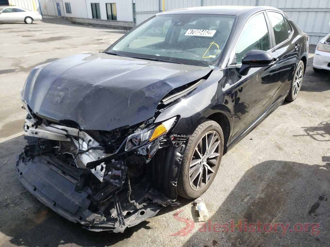 4T1G11AK4MU539958 2021 TOYOTA CAMRY