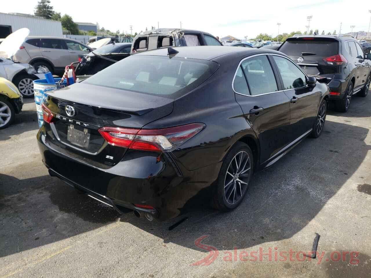 4T1G11AK4MU539958 2021 TOYOTA CAMRY