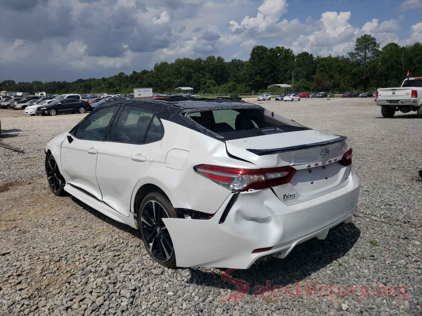 4T1B61HK3JU100120 2018 TOYOTA CAMRY