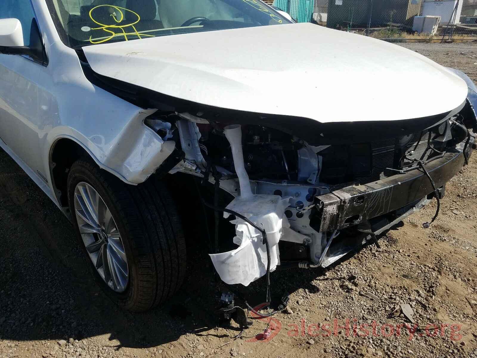 4T1BD1EB9JU063844 2018 TOYOTA AVALON