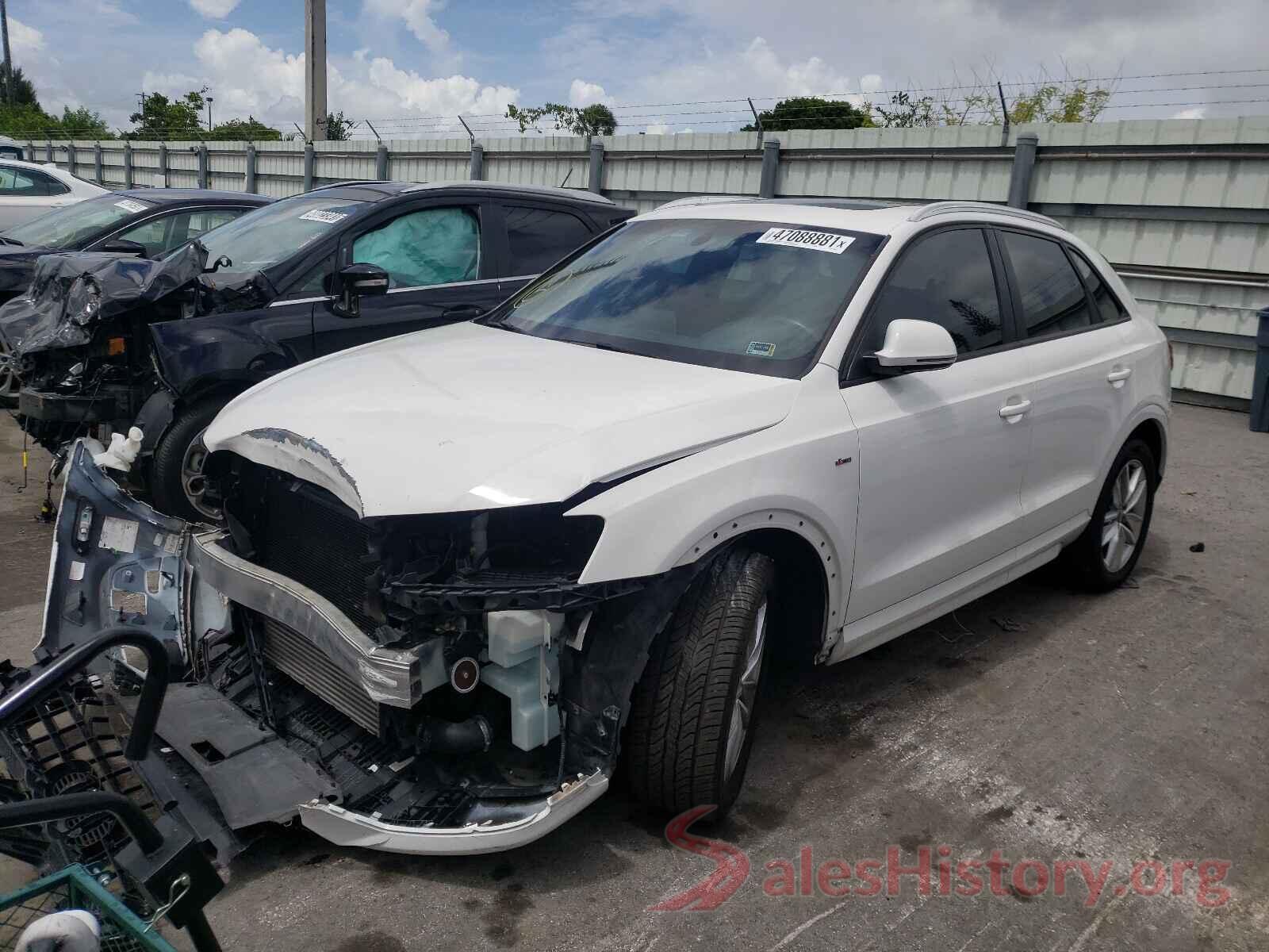 WA1BCCFS3JR003475 2018 AUDI Q3